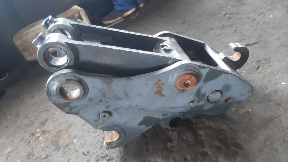 Розточка та реставрація отворів спецтехніки