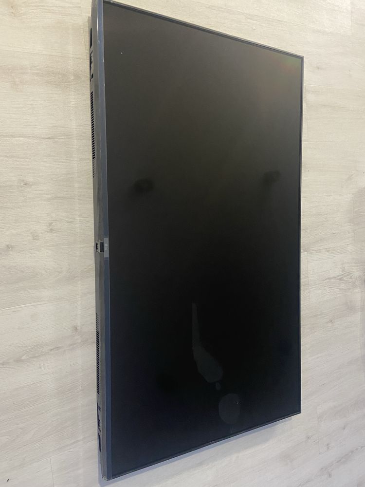 LG 50UL3J-E -MONITOR LCD klasy UL3J o przekątnej 126 cm (50")