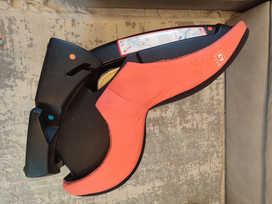 Cadeira Auto bebé / criança (Zippy)
