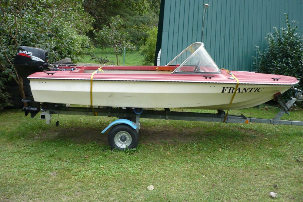 Motorówka Cameo z silnikiem suzuki 15 kM