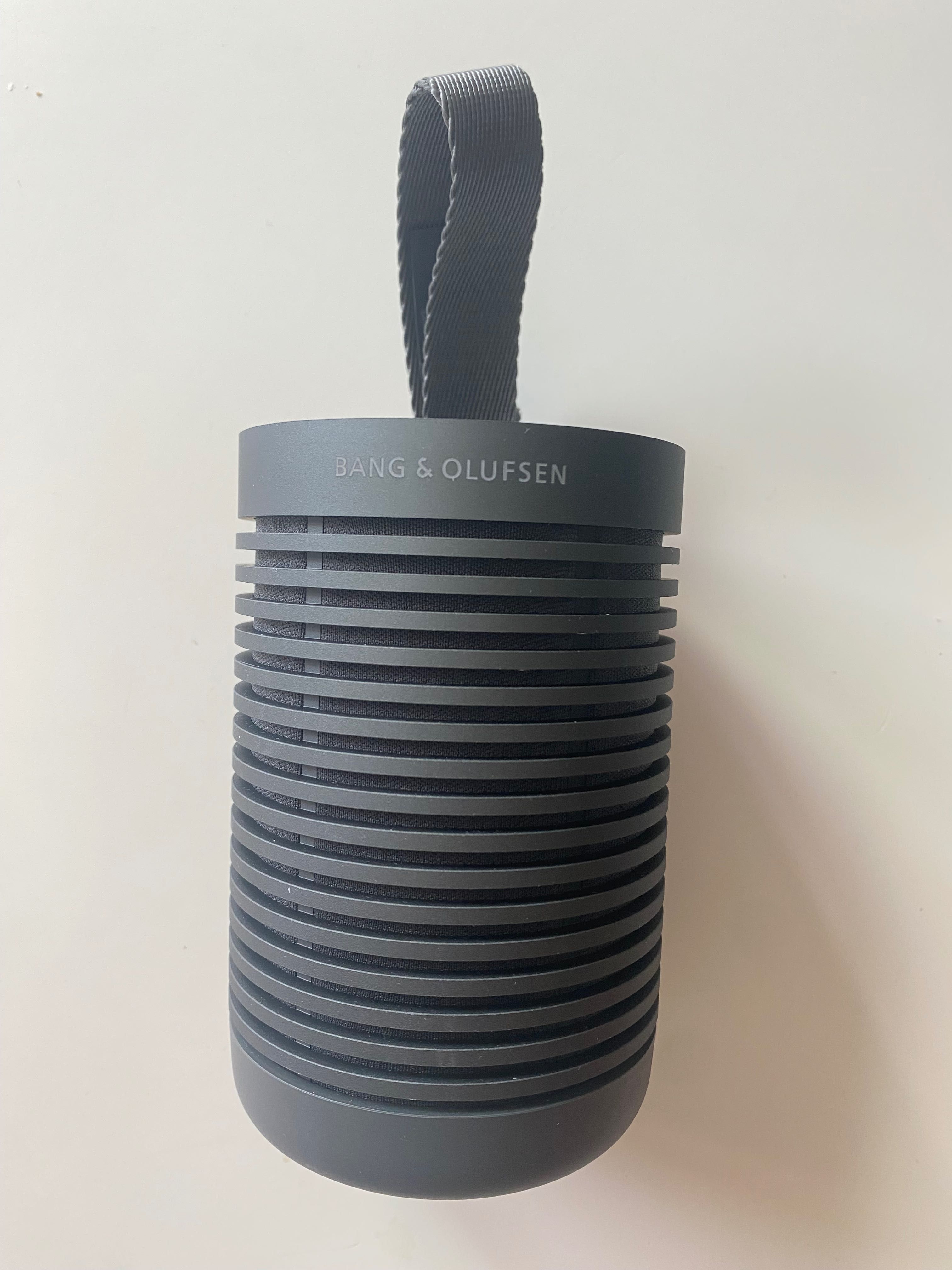 Coluna Portátil Bluetooth Bang & Olufsen Beosound Explore - NOVO