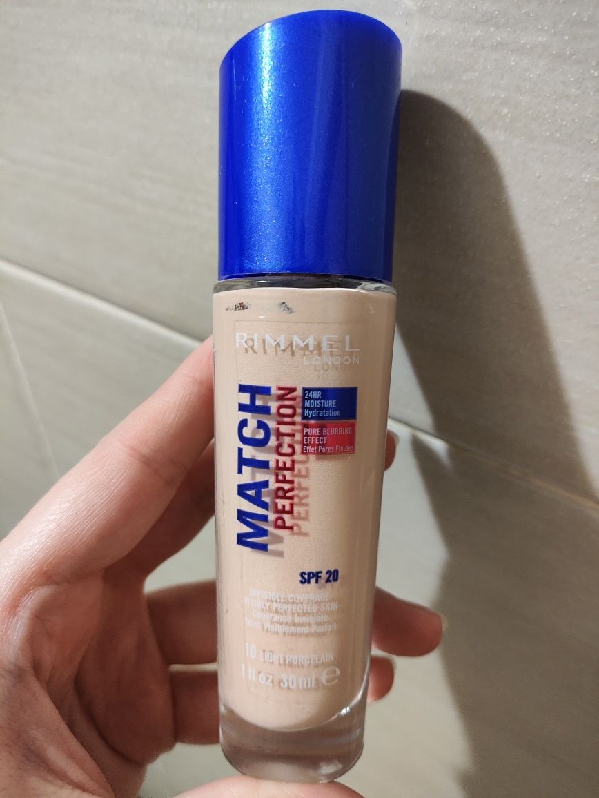 Rimmel match podkład