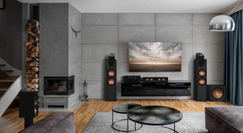 Kino Atmos Yamaha RX-V6A  + Klipsch R-600F + R-50C + R-40M + R-101SW