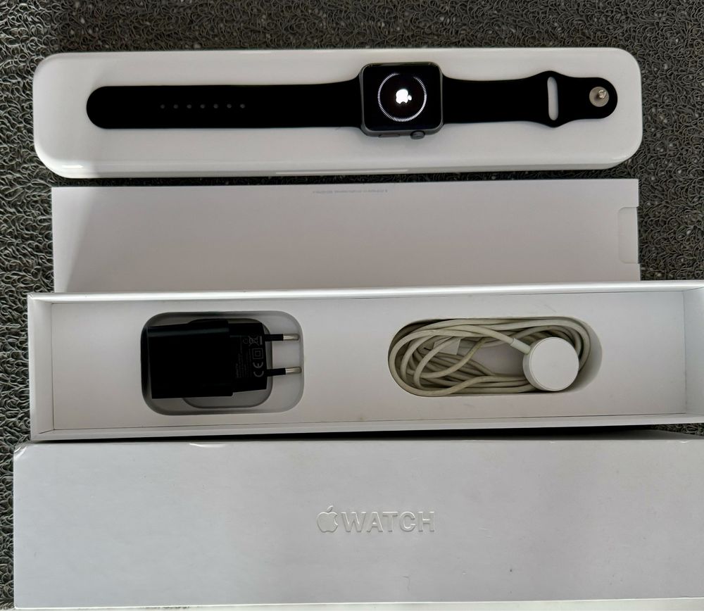 Vendo Apple watch serie 7000
