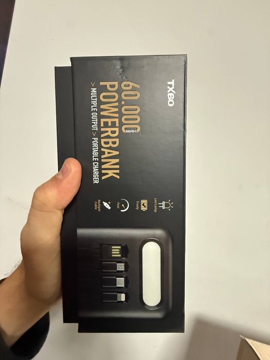 PowerBank 60000mah fast charger + LED