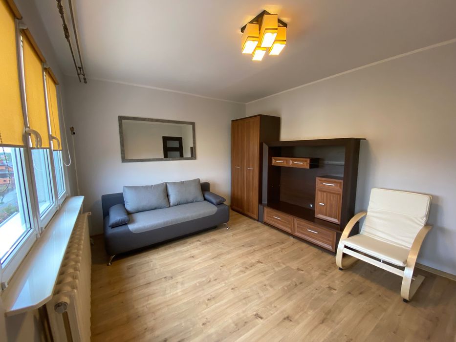 Gotowe do wprowadzenia – centrum Żyrardowa, balkon, parking.