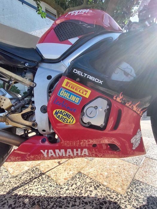 Yamaha YZF R-6  2002