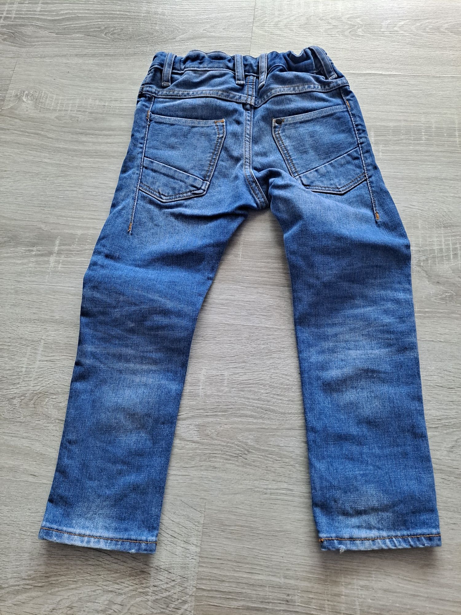 Jeansy chłopięce r.110 H&M