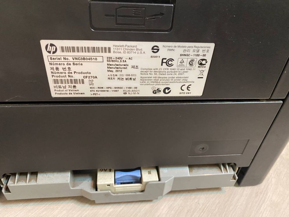 Продам принтер hp m401a