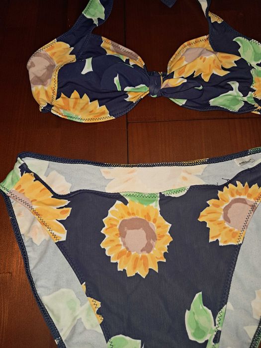 Granatowy dwuczęściowy strój kąpielowy rozm. S