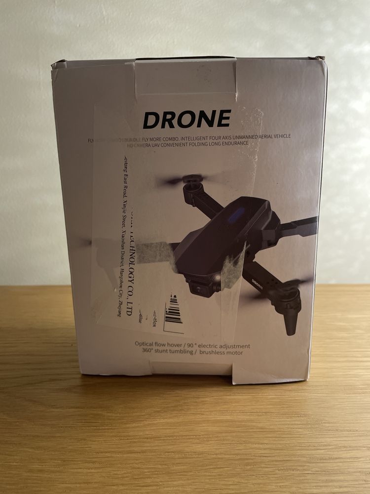 Drone com caixa Novo