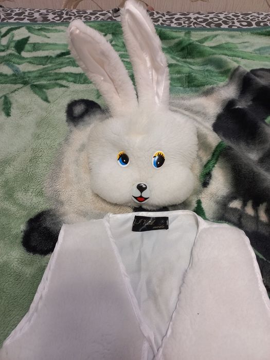 Костюм білого зайчика, карнавальний костюм