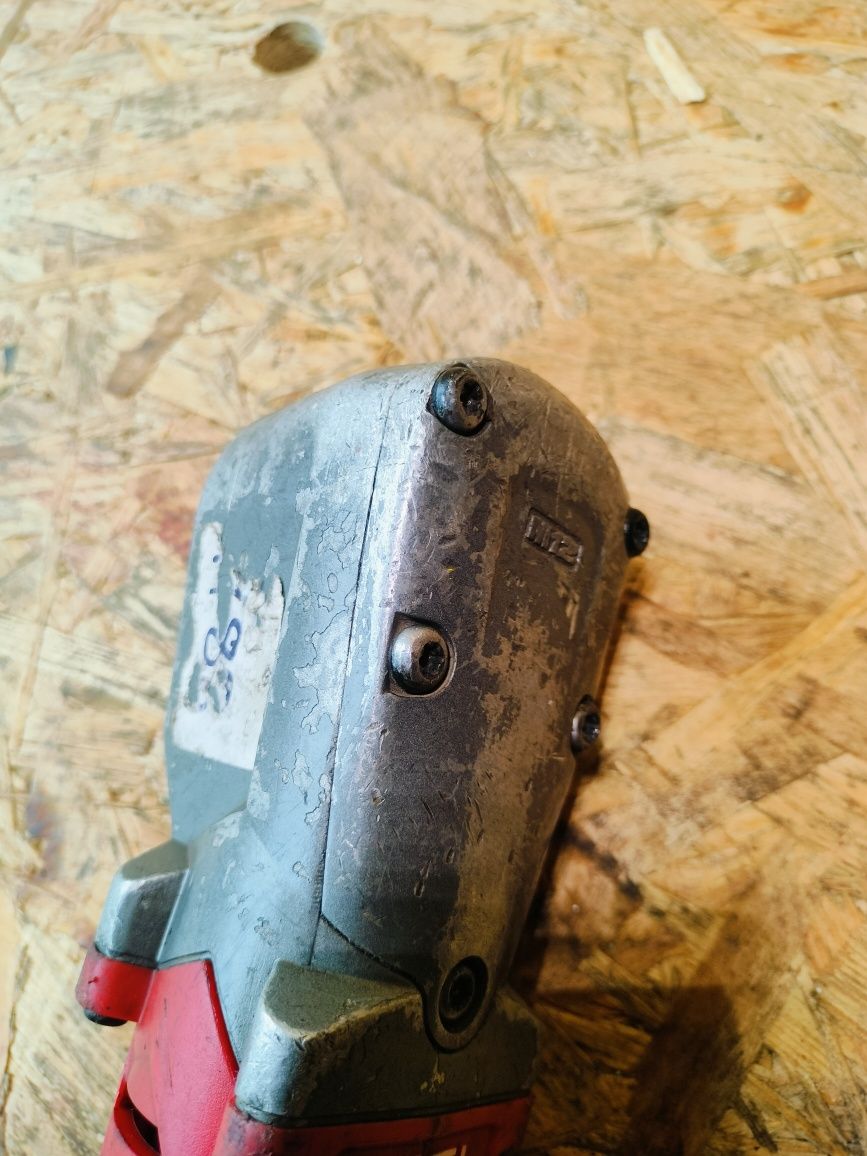 Klucz udarowy Milwaukee M12 FRAIWF12 mocny 300Nm klucz Milwaukee aku