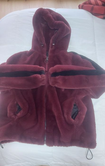 Vendo Casaco bordeaux