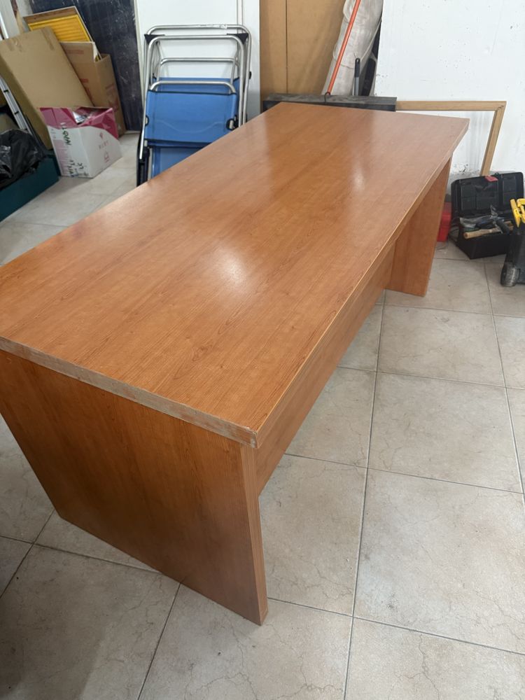 Secretaria em cerejeira