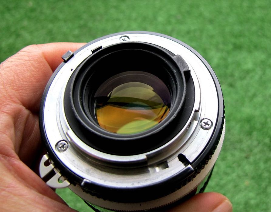 Lente Nikkor 105mm Macro 2.8, como NOVA