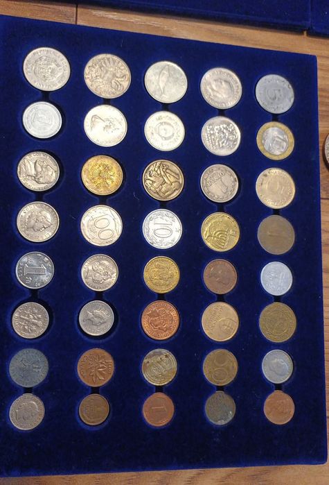 Monety i banknoty zestawy