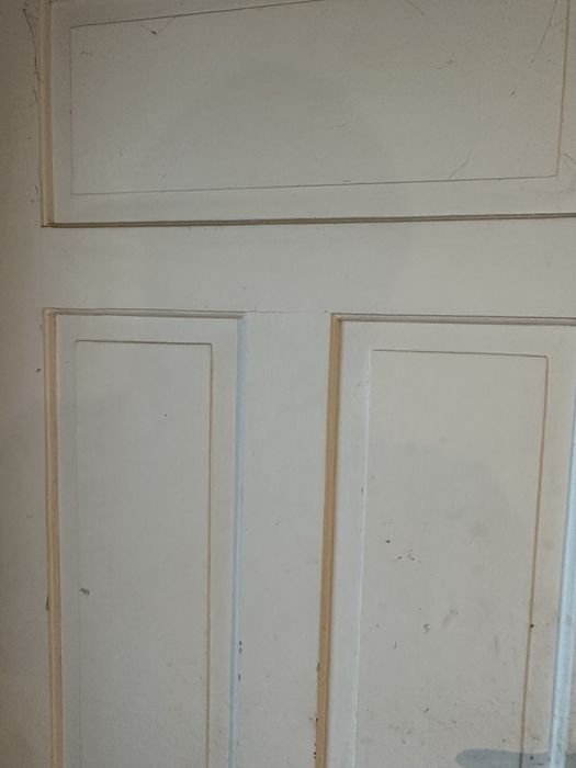 Stare drzwi drewniane