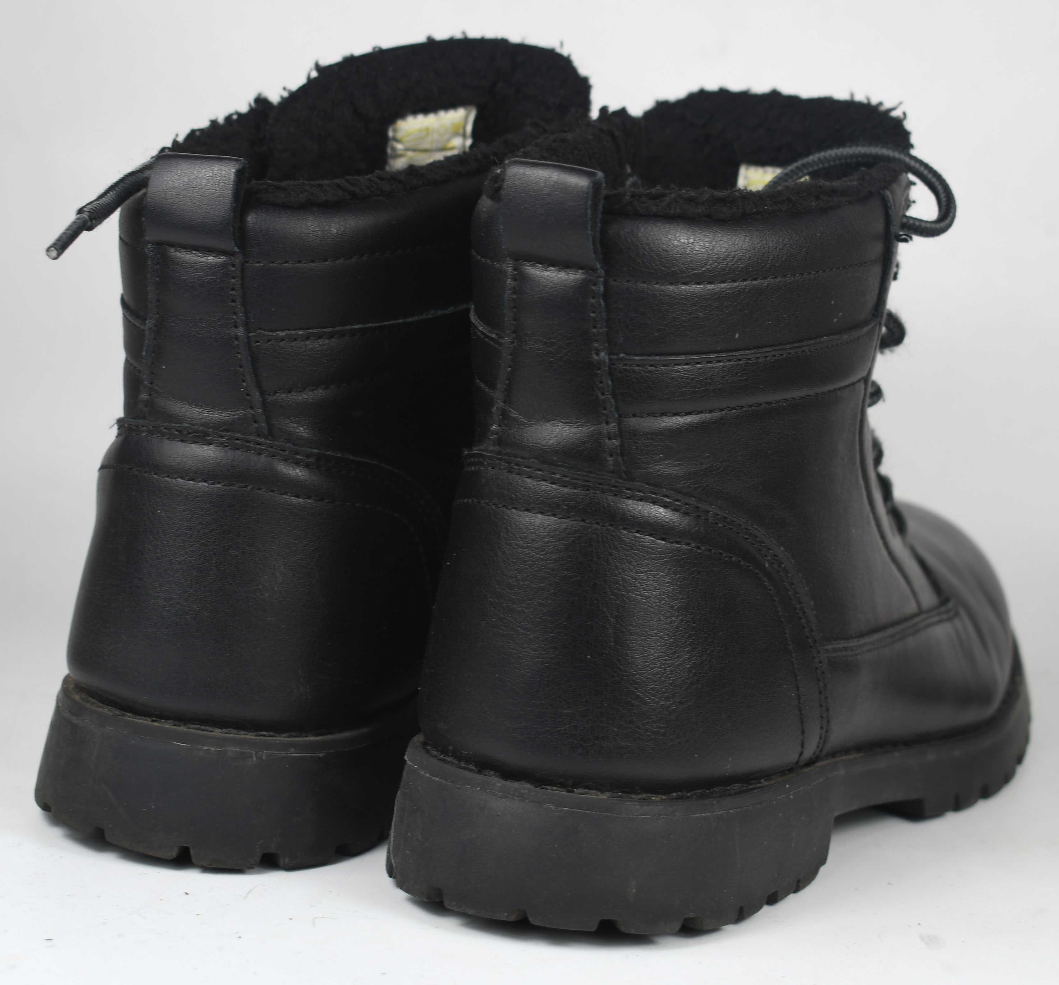 Używane ocieplana futrem buty Pier One roz. 42