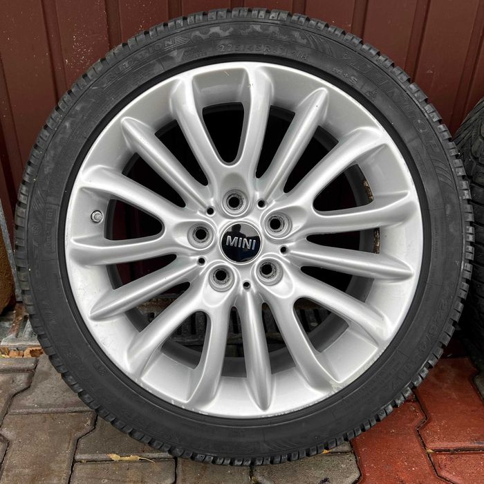 Koła zimowe do MINI CLUBMAN F54 oryginalne 17" ET54 7,5J