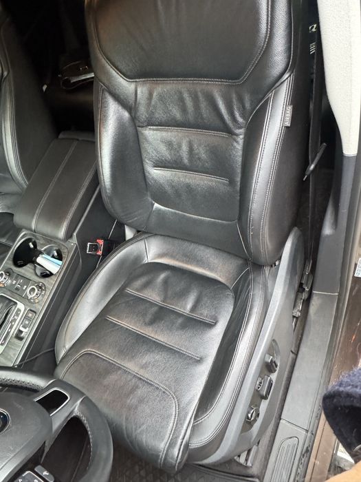 Продам VW Toureg 2014 V6 3.0 TDI