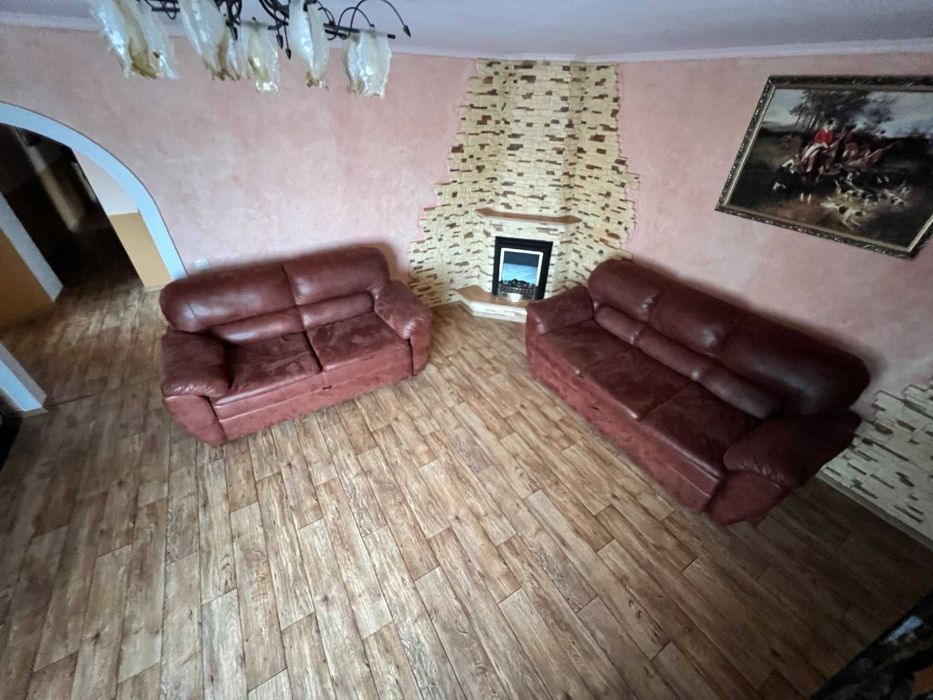 Дворівнева квартира. М-н Левада!