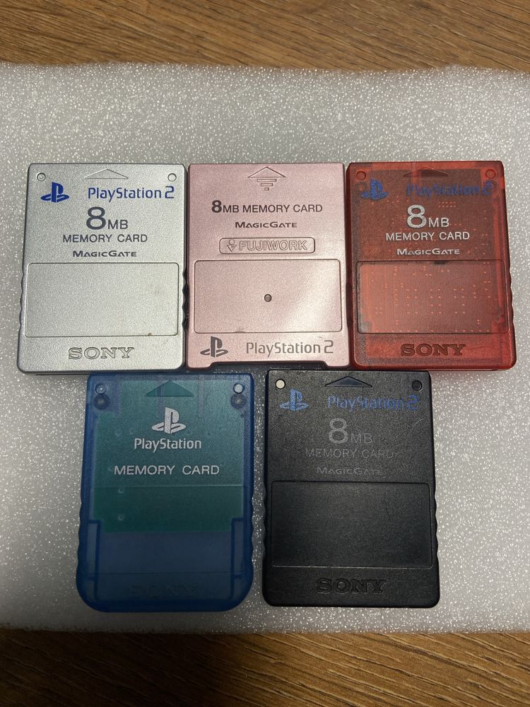 Karty pamięci PSX i PS2 rozne