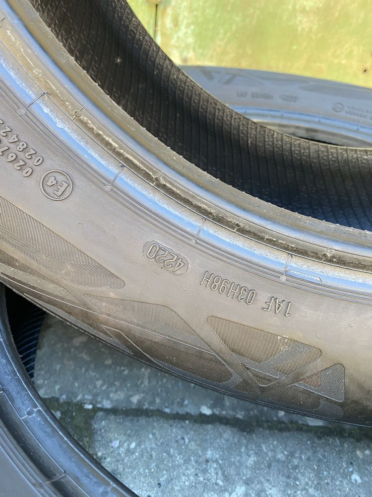 Продаю шини 215/60R17