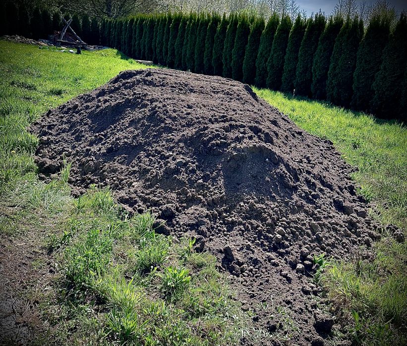 Ziemia na podniesienie terenu ogrodowa humus pod trawnik wywrotka