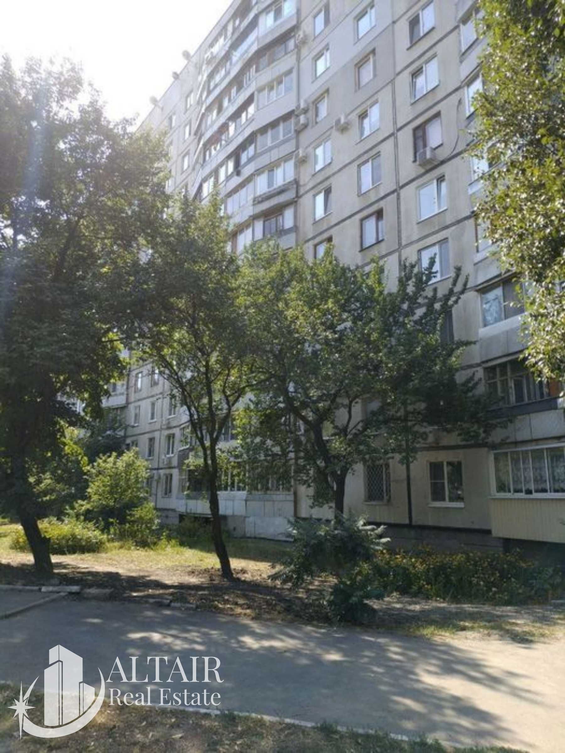 В продаже 1 ком. кв. 33м2 на ул. Клочковской, район Сосновой Горки VI