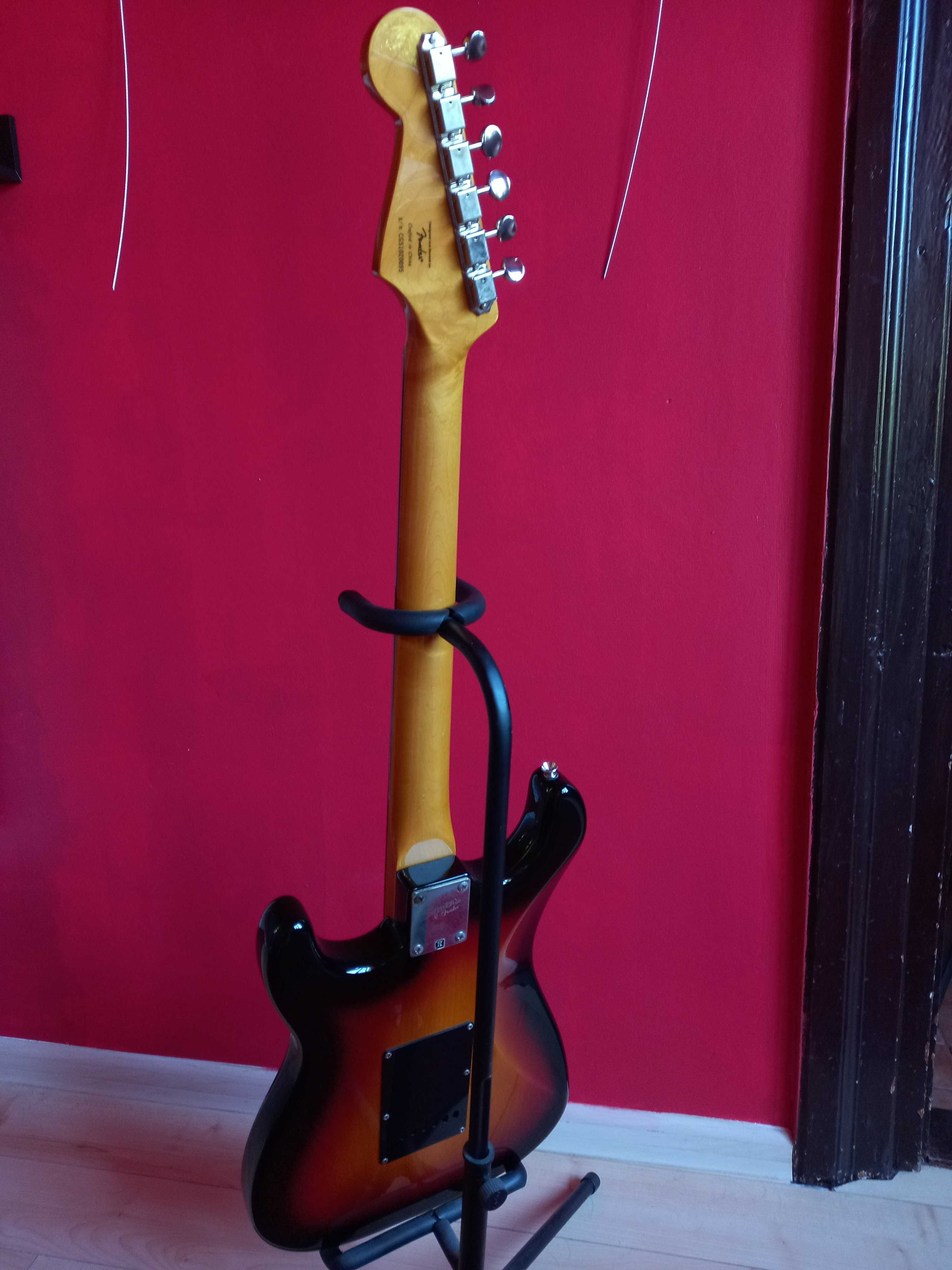 Squier Classic Vibe 60`s crafted in china
