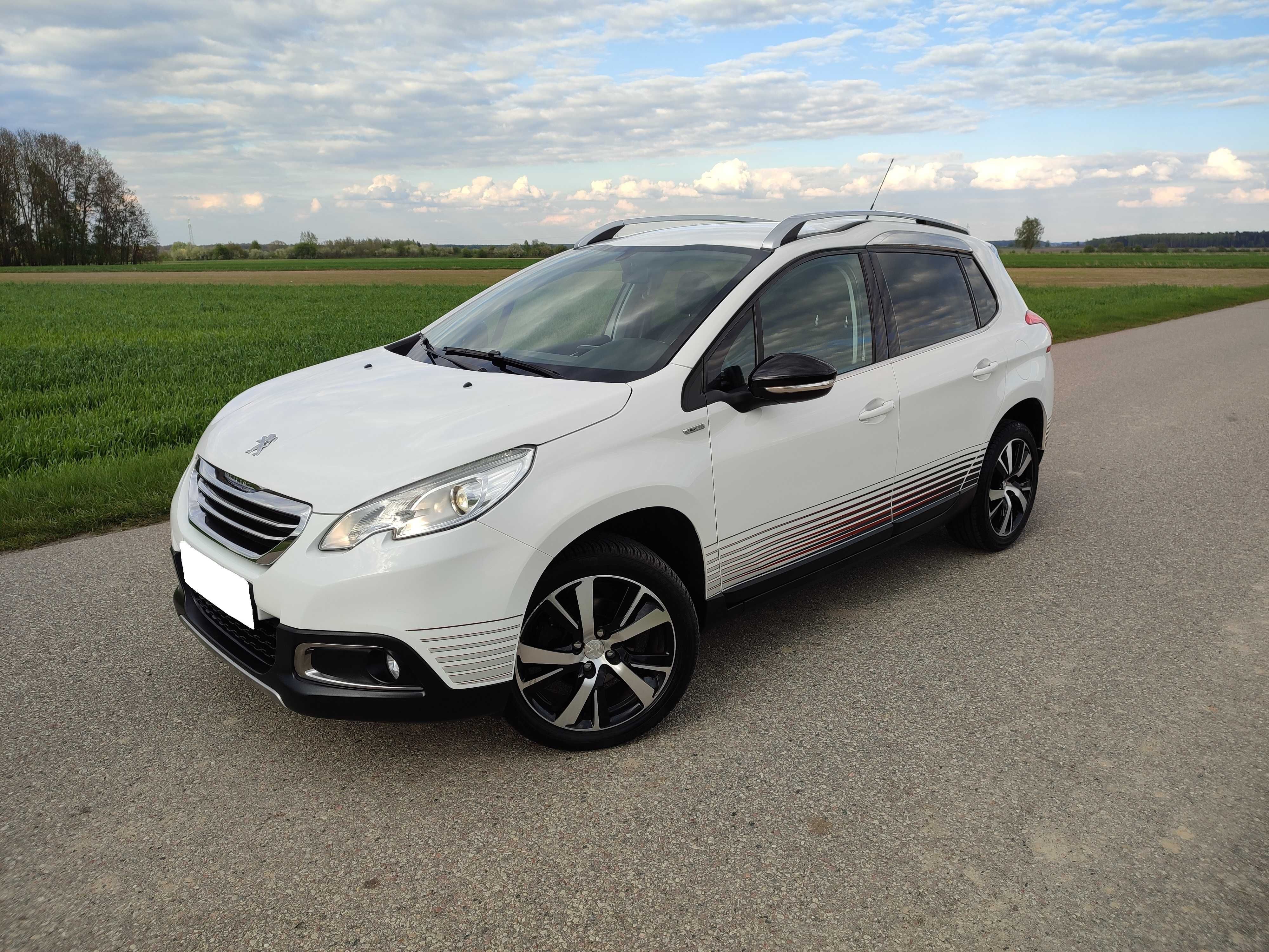 Peugeot 2008*1,2 benzyna**Bogata wersja Urban Cross**Oryginalny lakier