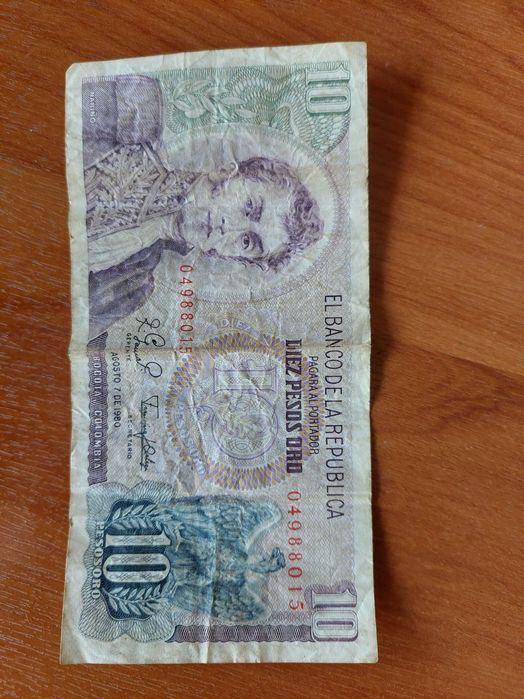 Nota Colômbia 10 pesos Oro P-407h 7 de agosto de 1980