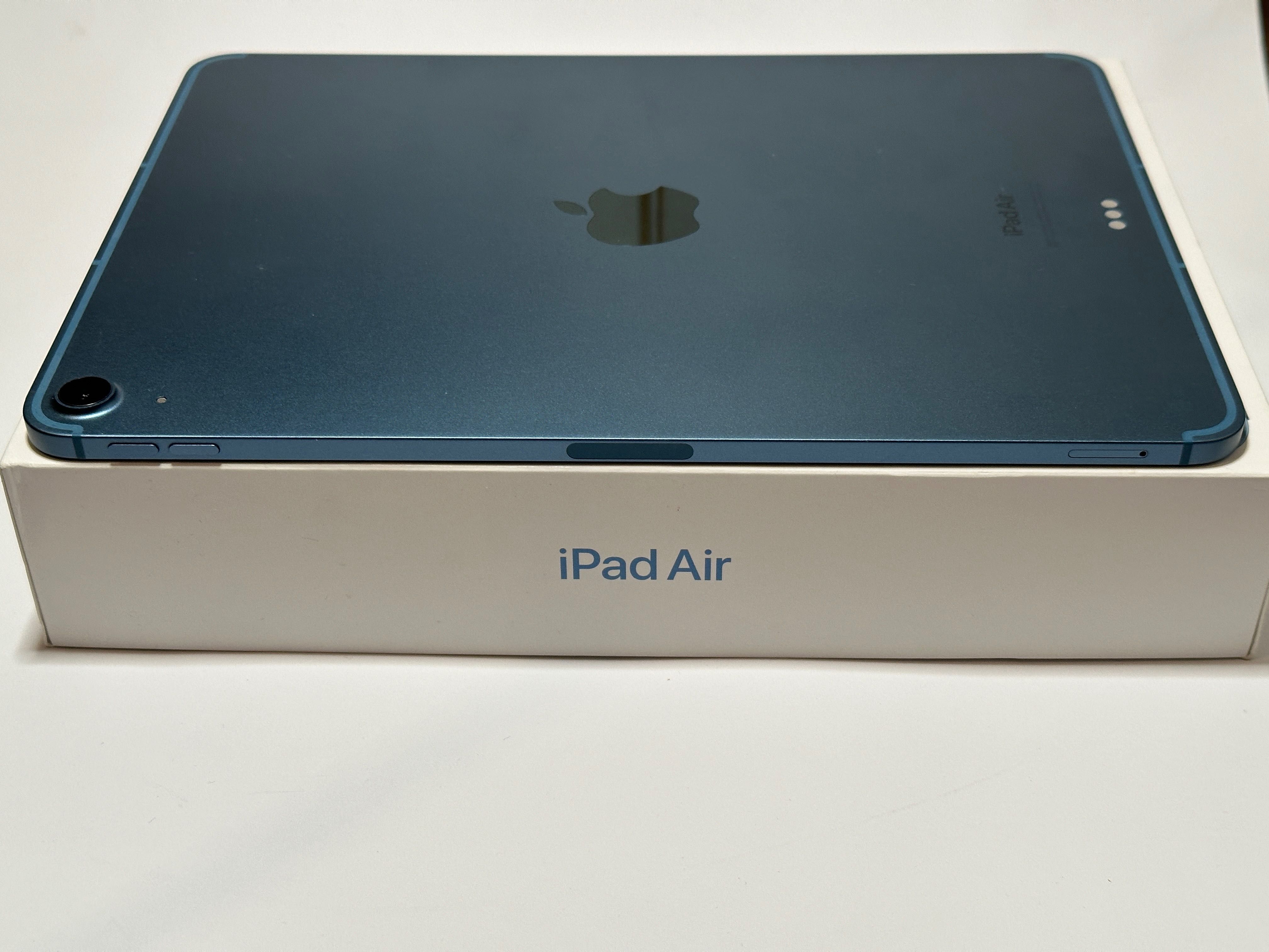 Apple iPad Air M1 5Gen 2022 Blue 64GB 4G\LTE Open Box