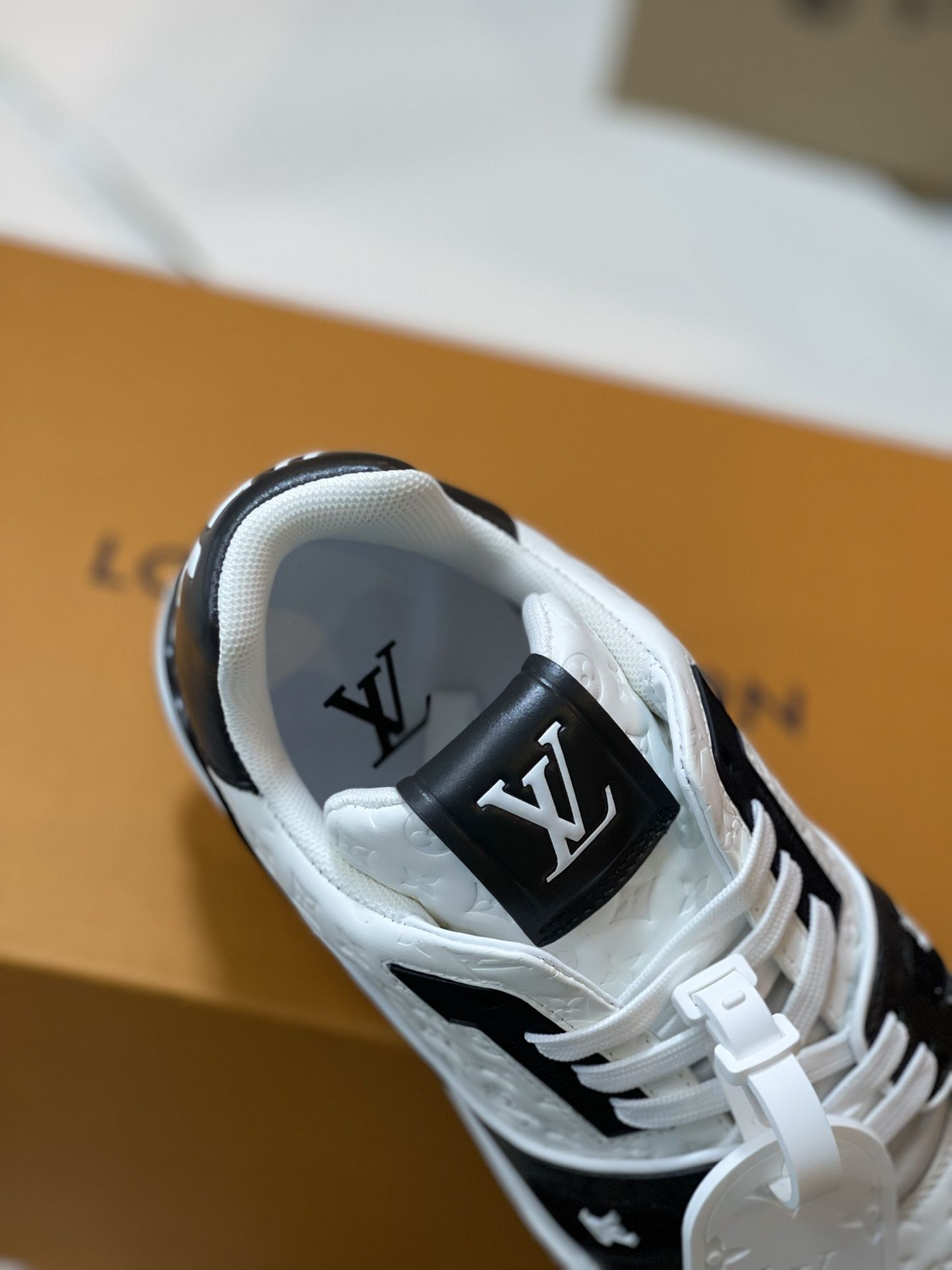 Buty Louis vuitton trainer