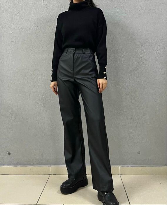 Продам брюки матові із екошкіри