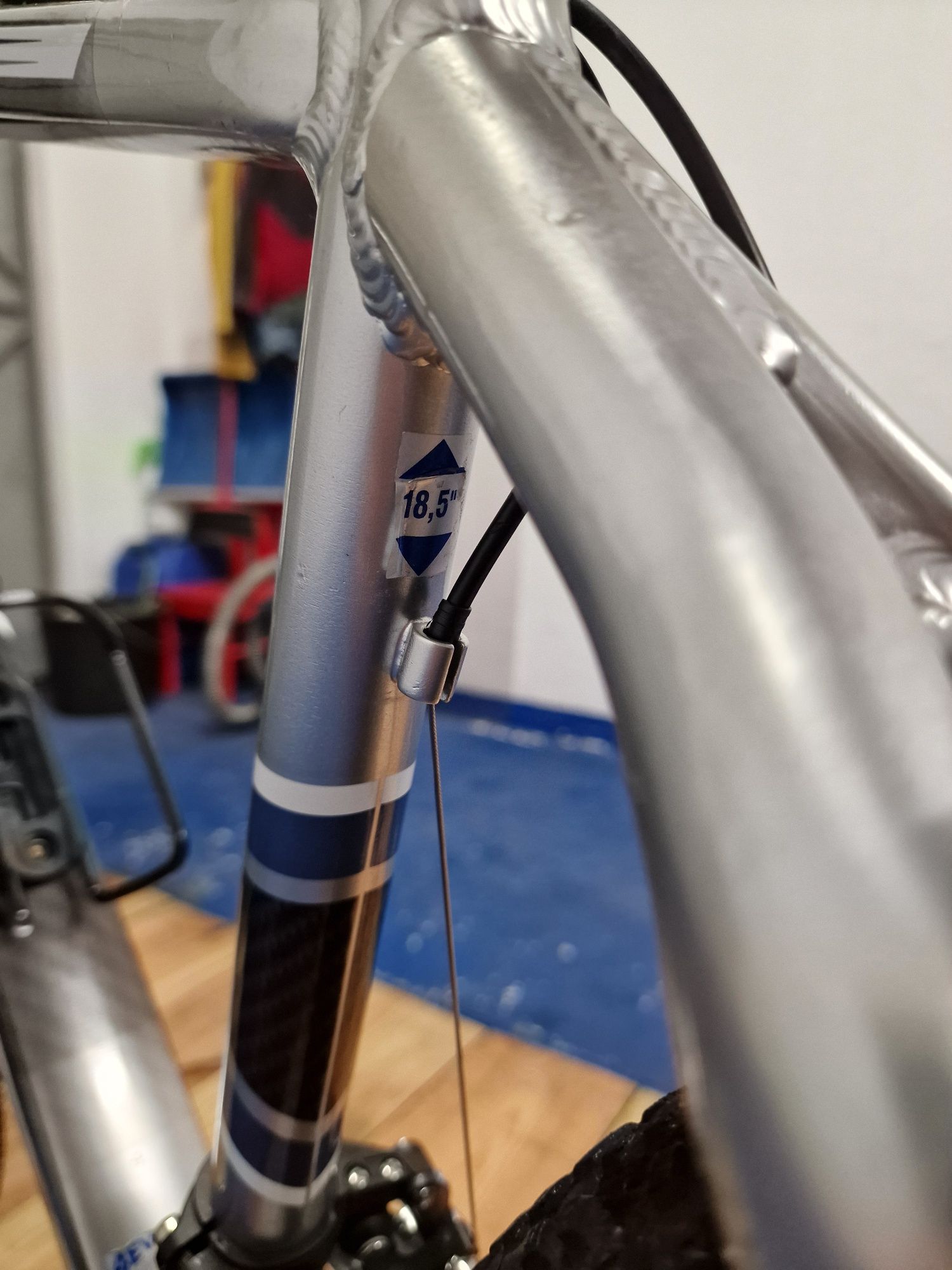 Rower MTB 4EVER HAZARD 18,5" Koła 26" RST OMEGA SL 100mm Shimano Deore