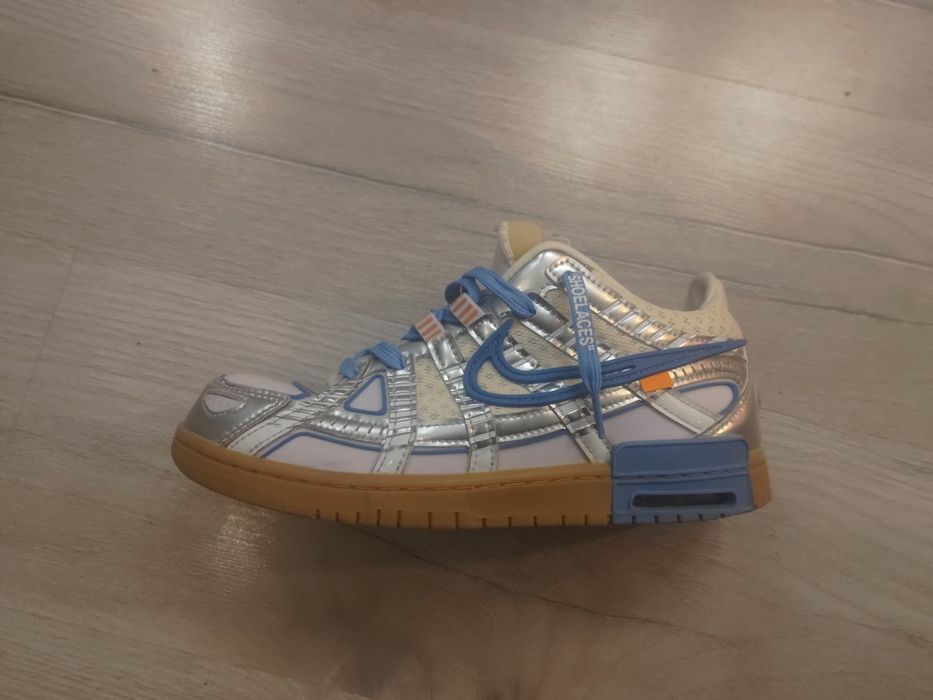 Nike Off white rubber