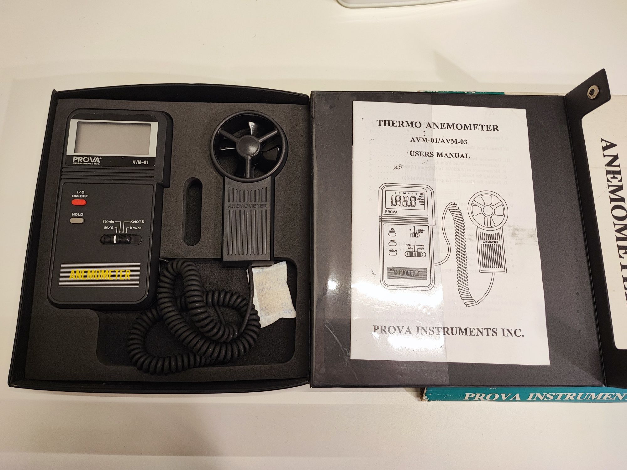 Wiatromierz PROVA AVM-01 cyfrowy