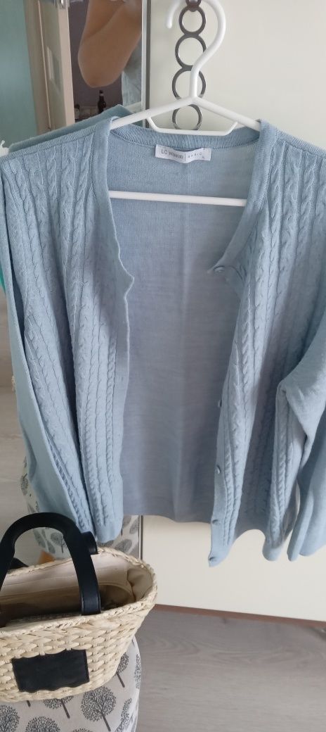 Продам кофтину Вайкікі