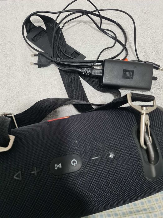 JBL XTREME 2 em excelente estado