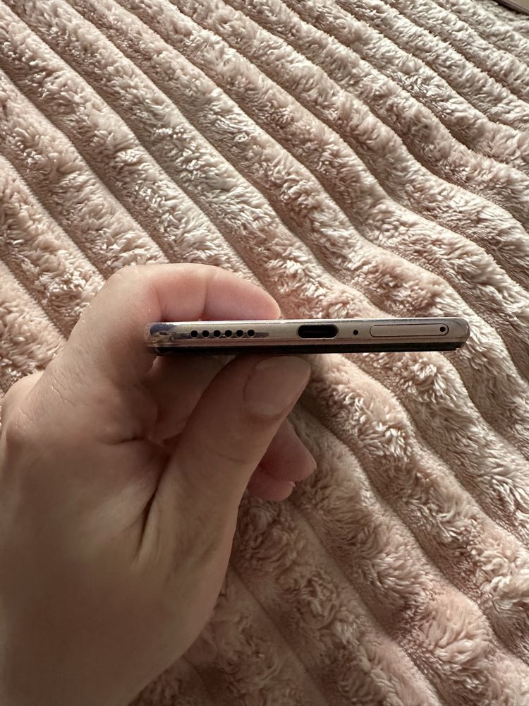 В хорошому стані Xiaomi 11 Lite 5G NE