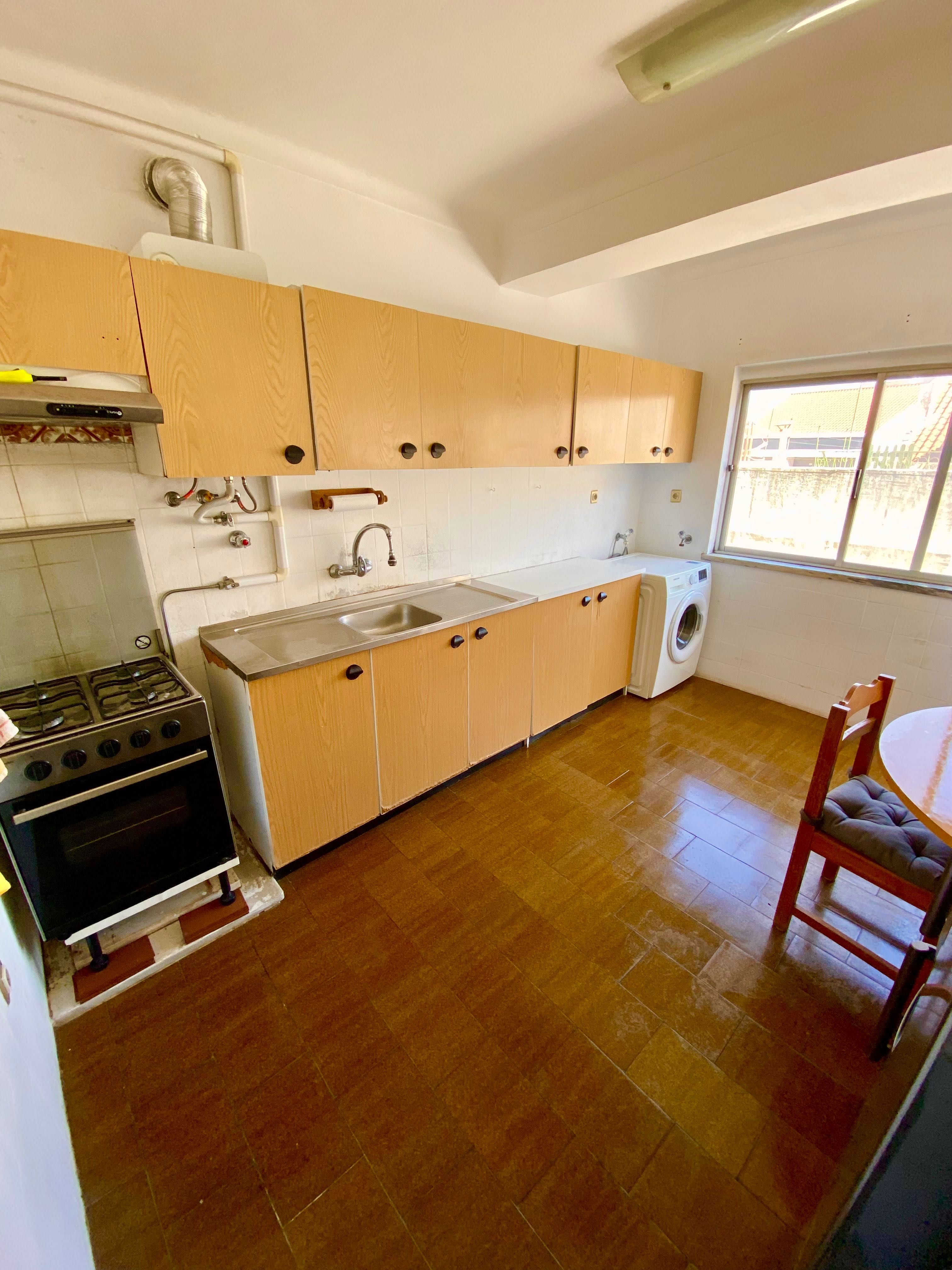 Quarto Mobilado para Alugar no Montijo – 25 min de Lisboa