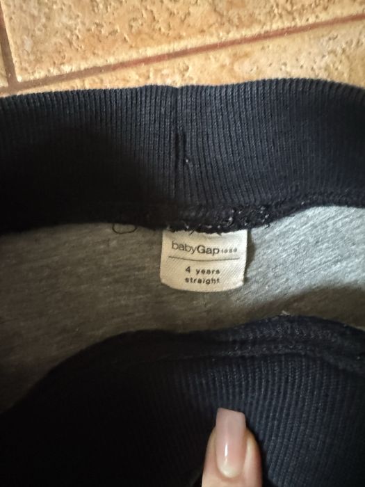 Штани на хлопчика Gap 4 роки 110 ріст з подарунком реглана