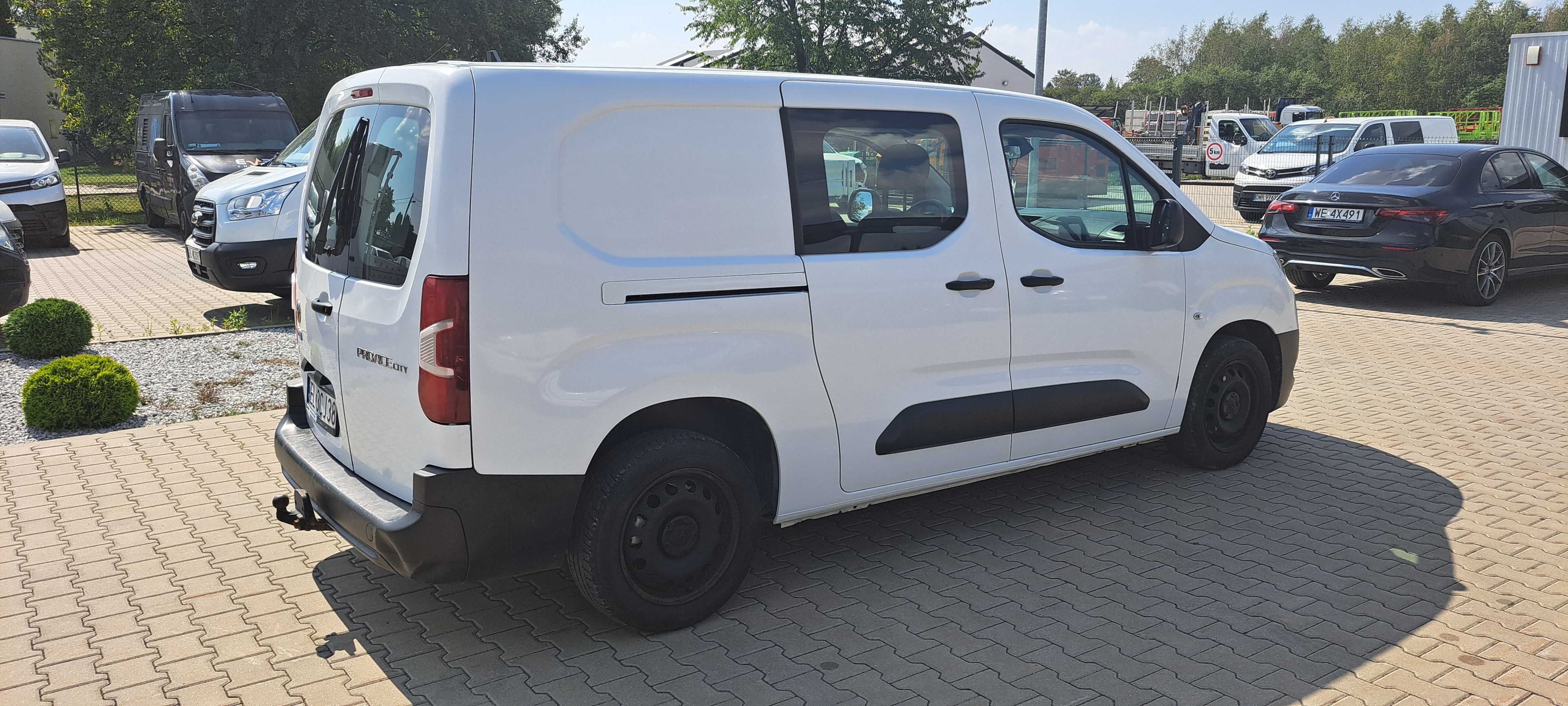 TOYOTA PROACE City Long - wynajem długoterminowy - wypożyczalnia