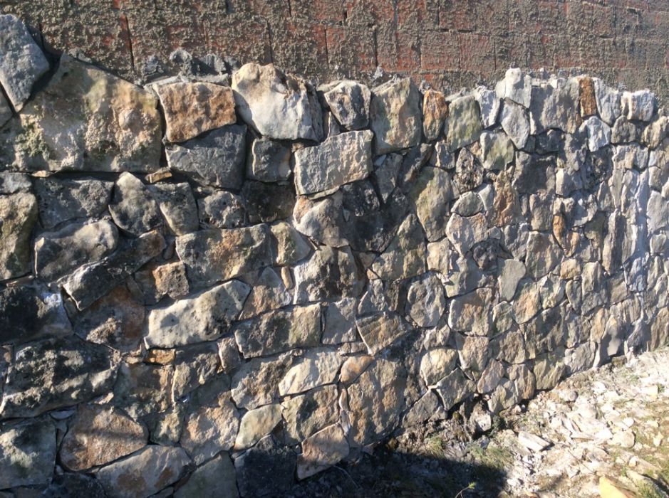 pedra média rustica queimada Sol