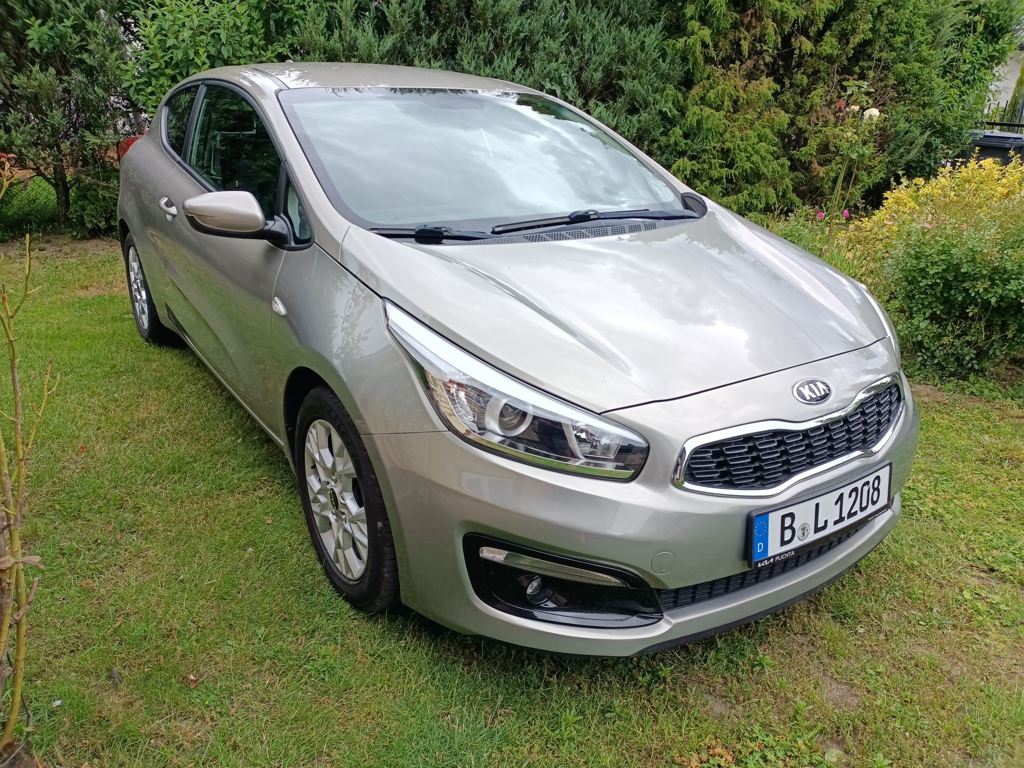 Kia Cee'd 1,4benzyna 100KM!! Sprowadzony! Opłacony! 2017r.