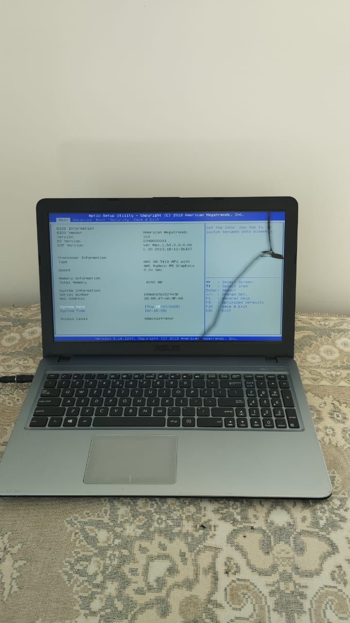 Asus R540Y, AMD A8-7410, ddr 8gb