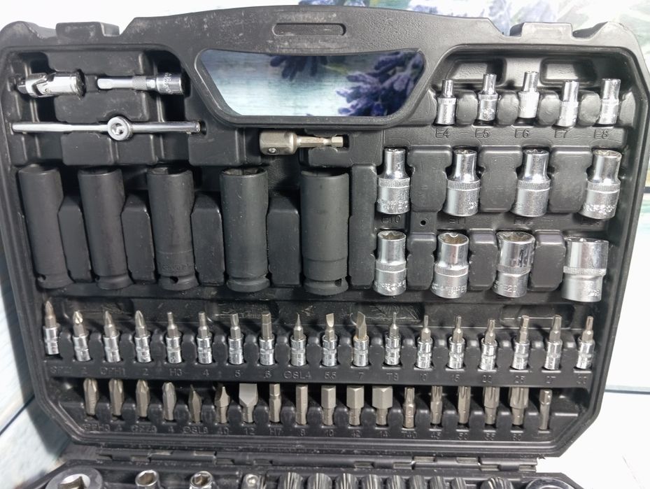 Набор насадок торцевых  Dnipro M 112шт