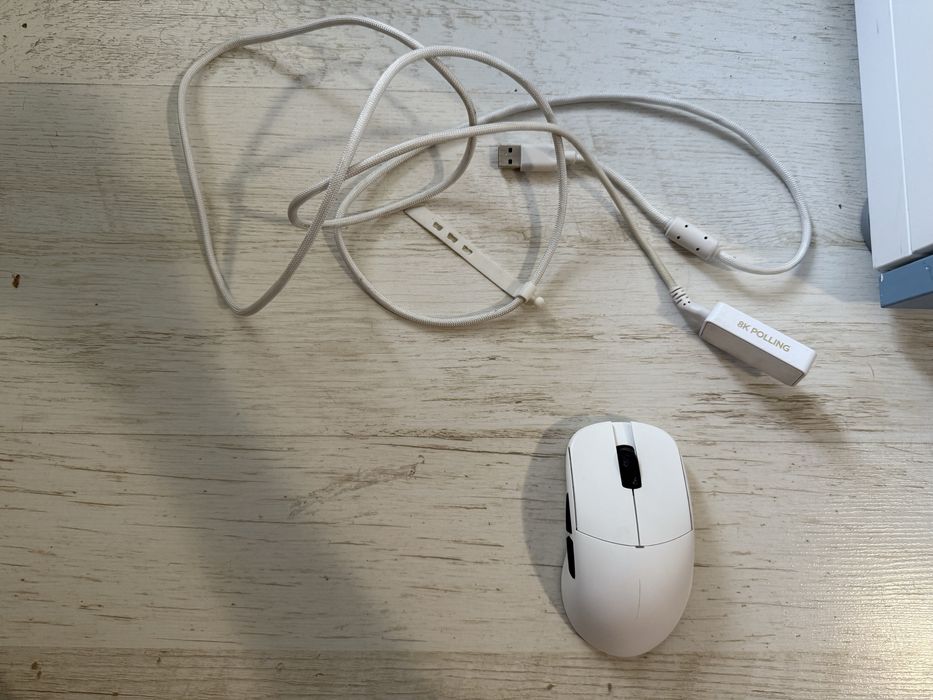 Lamzu atlantis mini champion edition white mysz